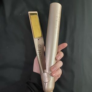 TYME Hair Iron